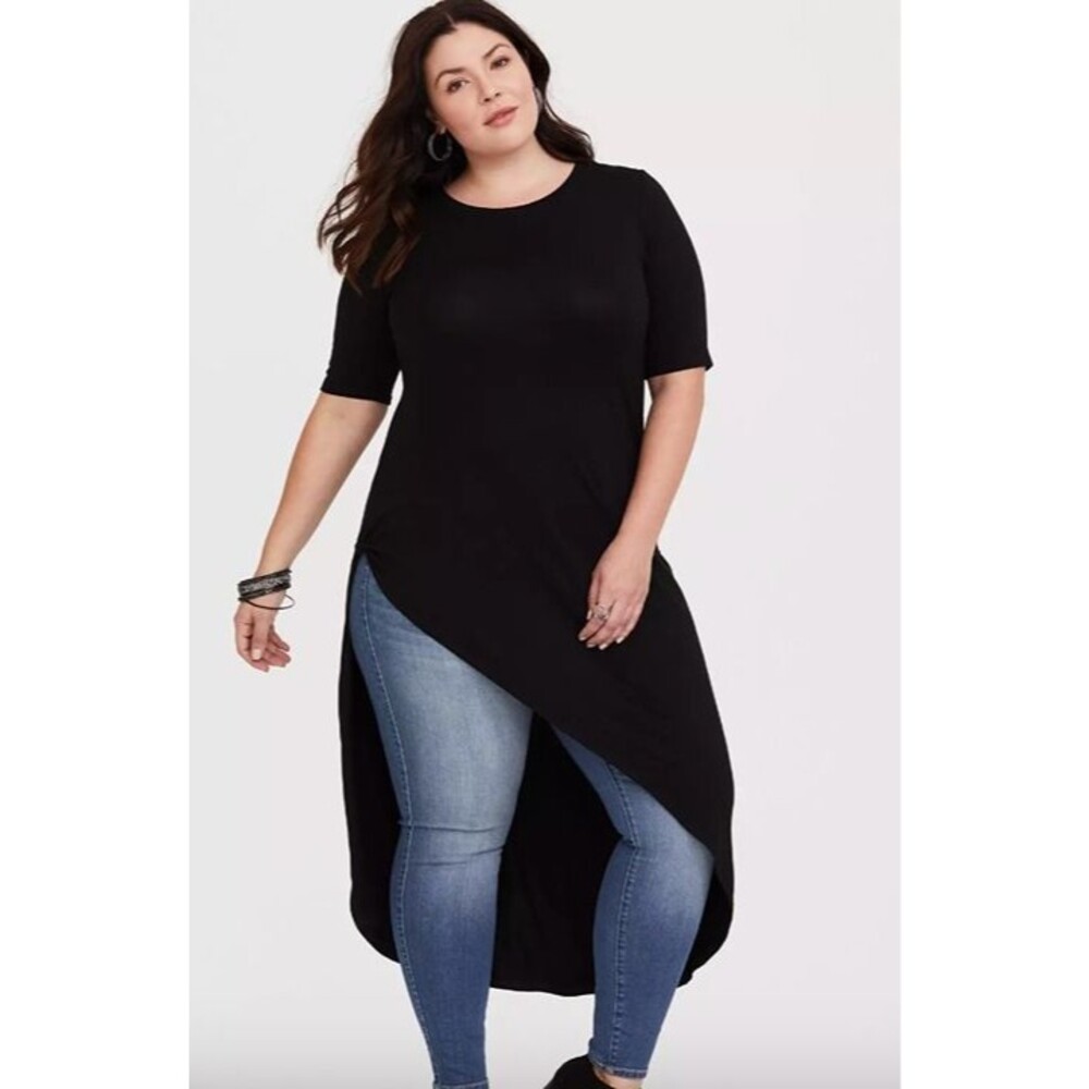 Torrid Super Soft Crew Knotted Asymmetrical Tunic Tee size 1